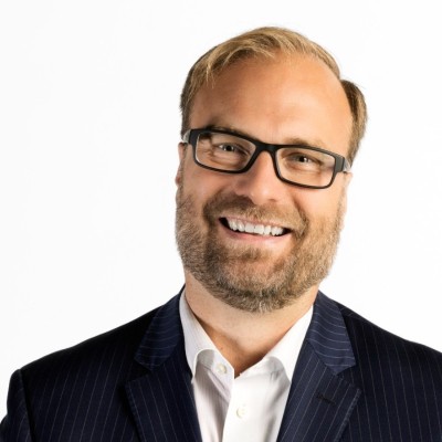11c5b1e7-dc3a-497b-b510-08cef2430bc4-d2x___profile_photo-Pontus
